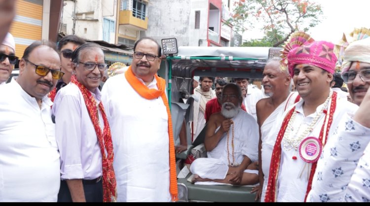 धर्म संस्कृति : भीषण गर्मी में प्रभु की अगवानी में मेघ-पवनदेव ने ऑन किया सेंट्रल एसी