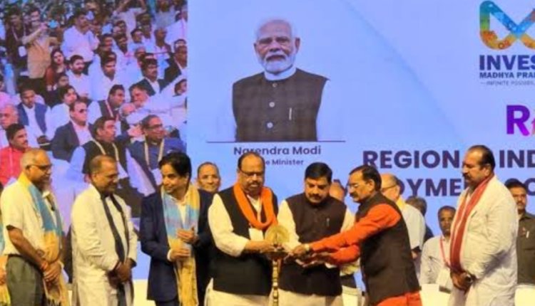 मुख्यमंत्री ने रतलाम में कहा श्री महाकाल लोक की तर्ज पर श्री कालिका माता मंदिर क्षेत्र का होगा विकास, हवाई पट्टी बनेगी बड़ी