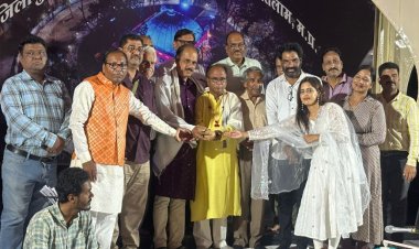 कला संस्कृति : कहीं ग़ालिब, कहीं मीरा, कहीं रसखान है भारत