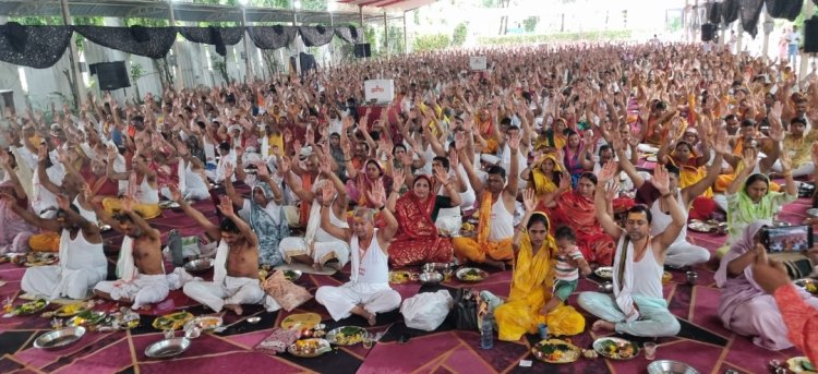 सामाजिक सरोकार : मालवा के सबसे बड़े निशुल्क सामूहिक श्राद्धकर्म में 1600 से अधिक ने किया नौ पीढ़ियों का श्राद्ध-तर्पण