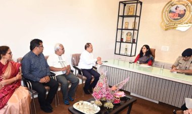 लोकार्पण की संभावना : जन सहयोग से बने रंगभवन का मुख्यमंत्री 10 अक्टूबर को कर सकते हैं लोकार्पण, पशोपेश में समिति