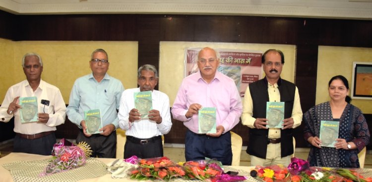 साहित्य सरोकार : कला, संस्कृति, साहित्य और वैश्विक संवाद ही मनुष्य की ताक़त  