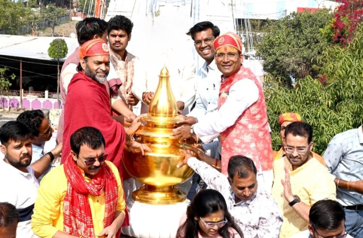 धर्म संस्कृति : सिद्ध तीर्थ बरवड़ में धूमधाम से हुई मूर्ति प्राण-प्रतिष्ठा और ध्वज-कलश की स्थापना  