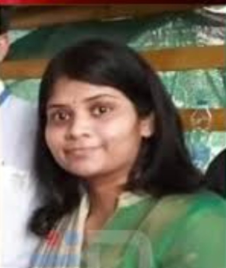 दर्दनाक हादसा : तेज रफ्तार कार घुसी ट्रक के पीछे, तीन की मौत, एक गंभीर