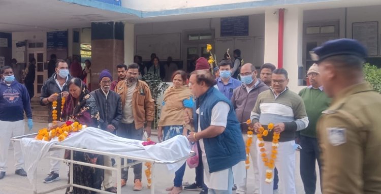 भाई बहन के प्रयास के बाद माता-पिता ने दी स्वीकृति तो चिकित्सा शिक्षा के लिए हितेश की हुई देहदान