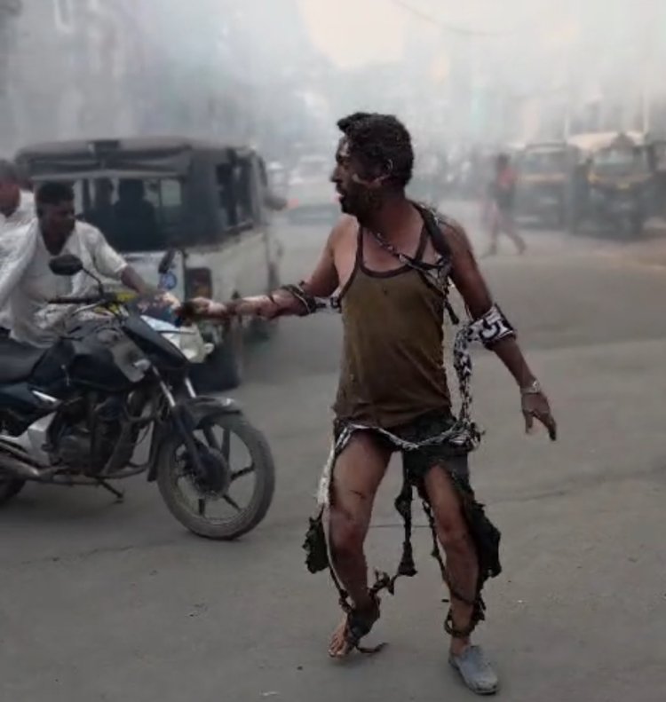 हादसा : चांदनी चौक क्षेत्र में बंदूक की दुकान में विस्फोट से तीन झुलसे, इंदौर किया रेफर