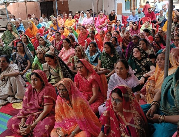 धर्म संस्कृति : राष्ट्र को भगवान मानकर सेवा और भक्ति करना" भारतीय संस्कृति का एक उच्च आदर्श