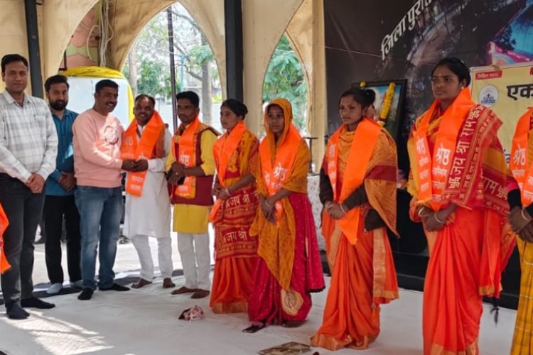 सामाजिक सरोकार : भजन मंडलियों ने धार्मिक, सांस्कृतिक और नैतिक मूल्यों पर आधारित जनजाति भजनों की दी मनमोहक प्रस्तुति