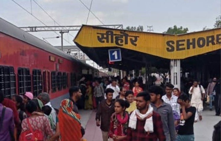 रेलयात्री सरोकार : महाशिवरात्रि मेला को लेकर सीहोर रेलवे स्टेशन पर 21 जोड़ी ट्रेनों का अस्‍थाई ठहराव 