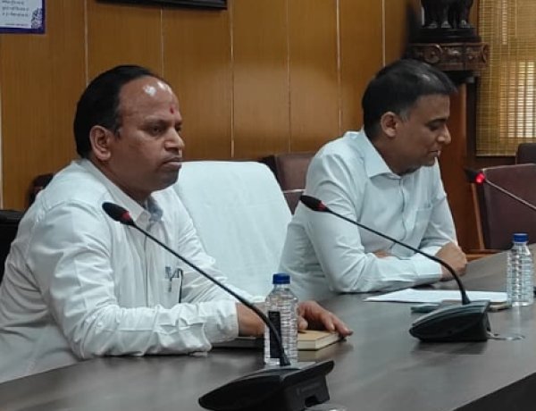 उपलब्धि सरोकार : देश में पश्चिम रेलवे रतलाम मंडल ने वित्त वर्ष 2025-26 में रचा इतिहास