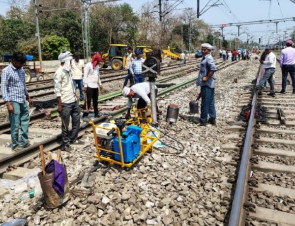 रेलयात्री सरोकार : जयपुर मंडल में ब्‍लॉक के कारण उदयपुर - सिटी जयपुर एक्‍सप्रेस प्रभावित