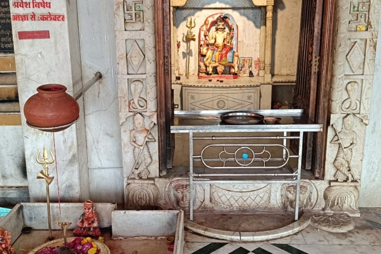 धर्म संस्कृति : शहर के प्राचीन श्री गढ़ कैलाश महादेव मंदिर में हुआ गलन्तिका बंधन