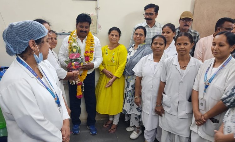 कर्मचारियों अधिकारियों की एकता से रतलाम की बनी अनोखी पहचान