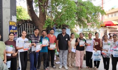 नीट विद्यार्थियों के खिले चेहरे बयां कर रहे थे परीक्षा रही आसान