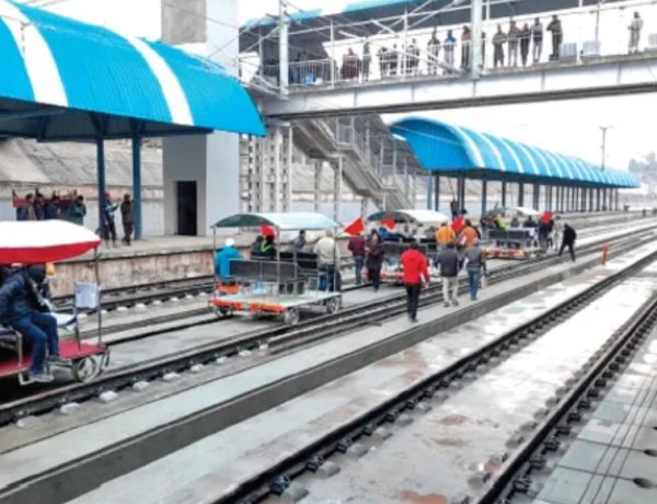 रेलयात्री सरोकार : रतलाम मंडल में ब्लॉक के कारण होगी एक दर्जन से अधिक ट्रेनें प्रभावित