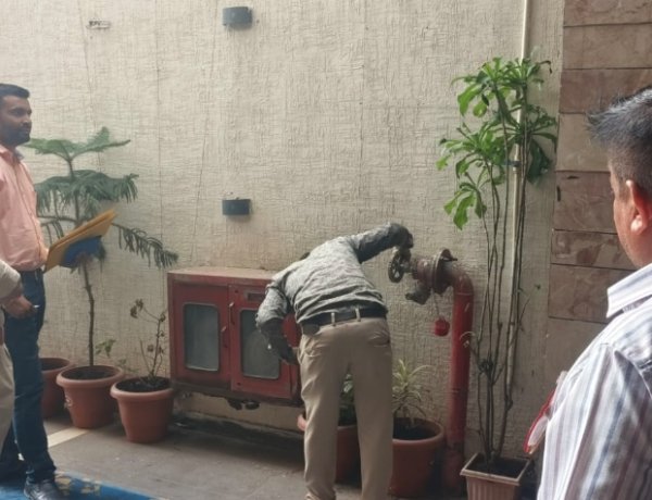 जांच में खुलासा : रतलाम का होटल समता सागर, यहां पर खाने और ठहरने वालों की जिंदगी सुरक्षित नहीं