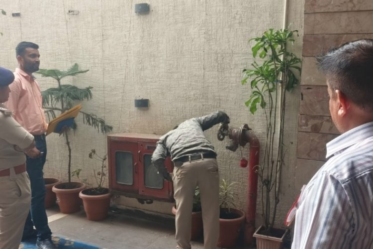 जांच में खुलासा : रतलाम का होटल समता सागर, यहां पर खाने और ठहरने वालों की जिंदगी सुरक्षित नहीं