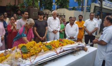 पुरुषोत्तम मास में देहदान : शिक्षक परिवार का प्रेरणादायी निर्णय