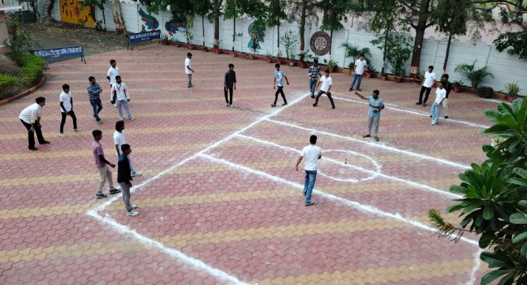 शिक्षा सरोकार : नवप्रवेशी विद्यार्थियों के सर्वांगीण विकास की अभिनव पहल