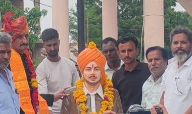 सामाजिक सरोकार : अमर शहीद भगत सिंह की प्रतिमा का अनावरण