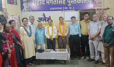 साहित्य सरोकार : प्रकृति का सौंदर्य मनुष्य को लिखने के लिए प्रेरित करता