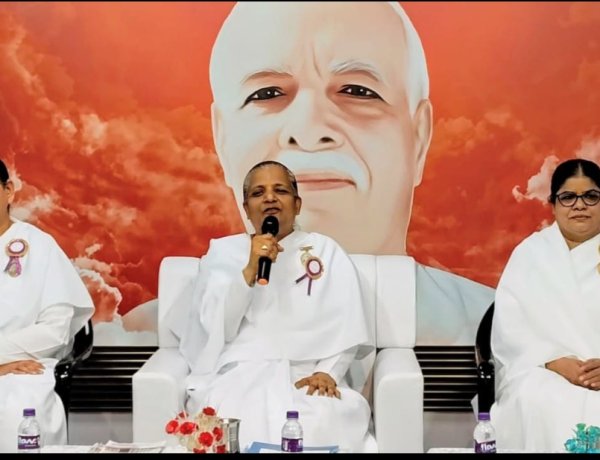 सामाजिक सरोकार :  सकारात्मक पत्रकारिता ही सशक्त, संस्कारित और समृद्ध समाज की पहचान