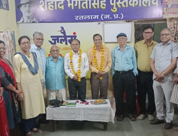 साहित्य सरोकार : प्रकृति का सौंदर्य मनुष्य को लिखने के लिए प्रेरित करता