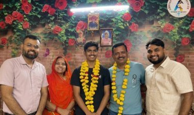 उपलब्धि सरोकार : रद्द हुई परीक्षा से नहीं टूटा हौसला, दोबारा मेहनत कर NEET-2026 में 594 अंक लाकर डॉक्टर बनने का सपना किया साकार