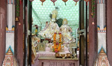 करोड़ों की संपत्ति, फिर भी पाई-पाई को मोहताज: रतलाम के 145 वर्ष पुराने ऐतिहासिक 'रानी जी के मंदिर' की उपेक्षा पर उठे सवाल