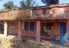 जर्जर छतों के नीचे बचपन: रतलाम में 25 सरकारी स्कूल भवन 'खतरनाक' घोषित