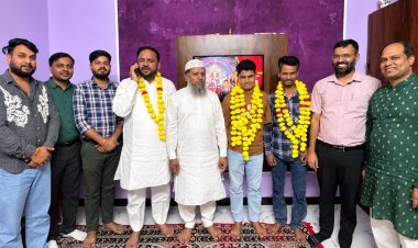 पिता बांटते हैं अखबार, बेटे  ने हासिल की MBBS सीट