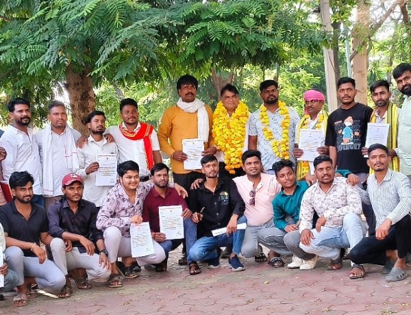 रतलाम में जयस की हुई महत्वपूर्ण बैठक : संगठन का हुआ विस्तार