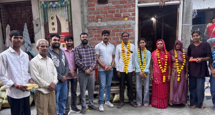 उपलब्धि सरोकार : गांव-गांव फेरी लगाकर सामान बेचते रहे पिता, बेटी ने हासिल की Gmc रतलाम में MBBS सीट