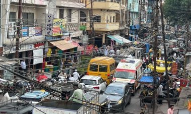 सड़कों से नदारद रतलाम यातायात पुलिस : सड़कों और चौराहे पर जाम, रोज रेंगती जिंदगी