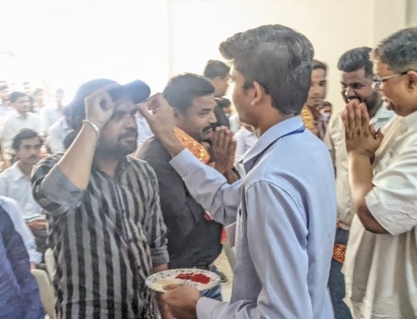सामाजिक सरोकार : श्री साईं इंस्टीट्यूट ऑफ टेक्नोलॉजी कॉलेज में सफाई मित्रों का किया सम्मान