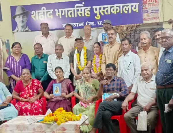 साहित्य सरोकार : अध्ययन से लेखन को मिलती है पूर्णता
